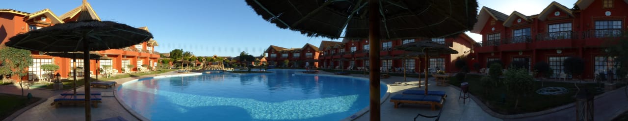 Idyllische Dorfanlage um Pool Pickalbatros Jungle Aqua Park Resort - Neverland Hurghada