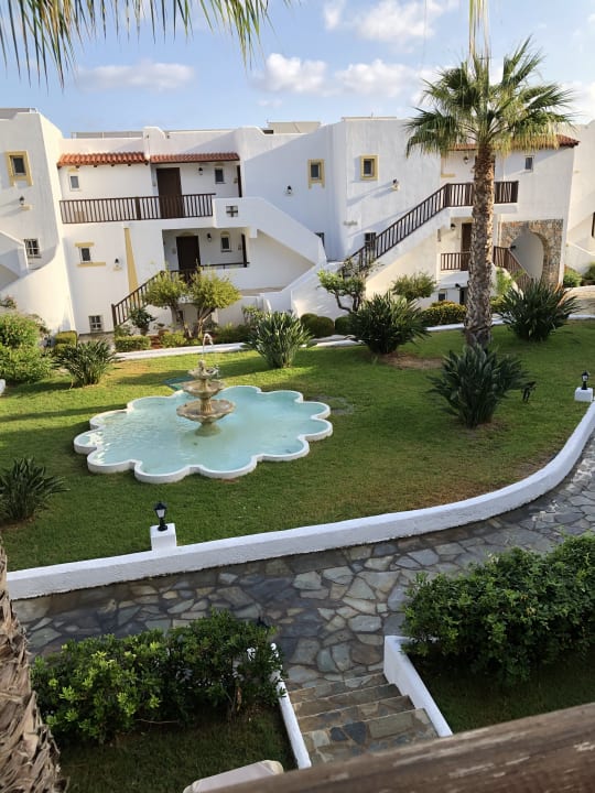 Außenansicht Alexander Beach Hotel & Village Resort