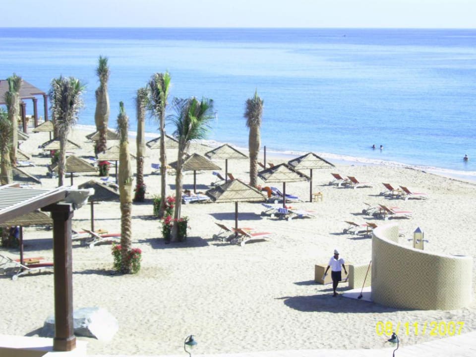 Strand Miramar Al Aqah Beach Resort