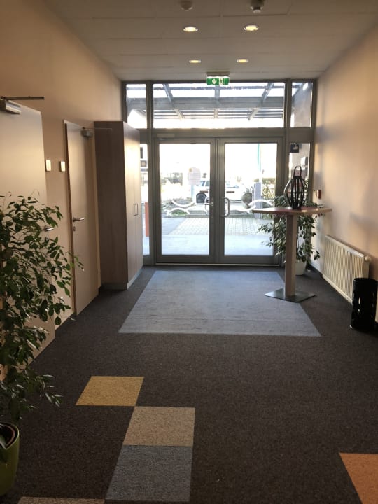 Lobby JUFA Hotel Graz-Süd