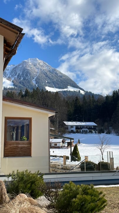 Ausblick Alm- & Wellnesshotel Alpenhof