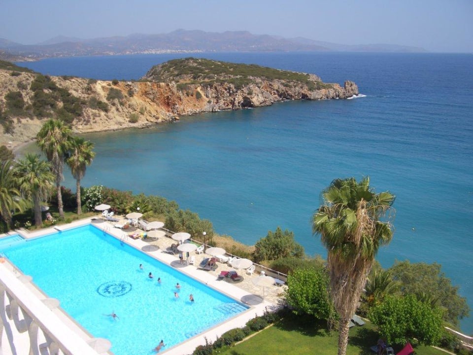 Hotelpool mit Wassergym  Hotel Istron Bay