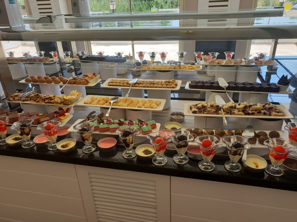 Gastro Serenis Hotel