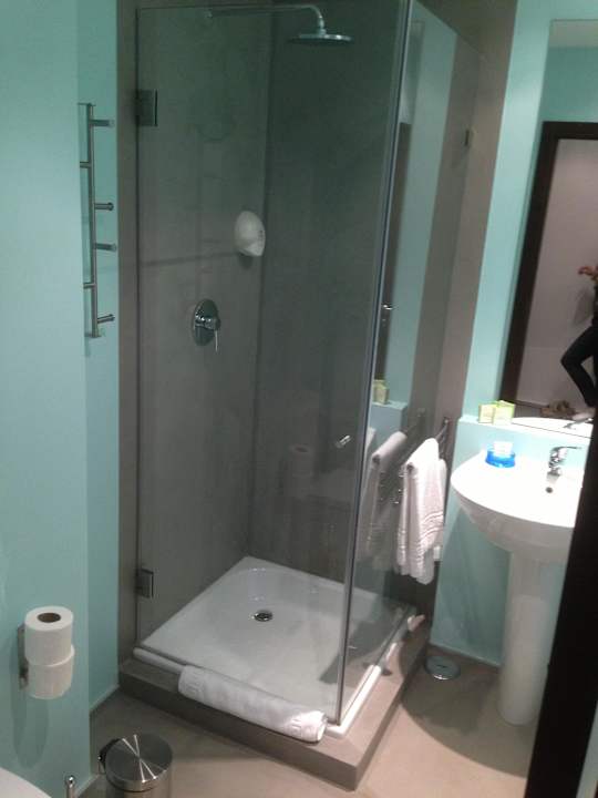 Bath Lisbon Lounge Suites