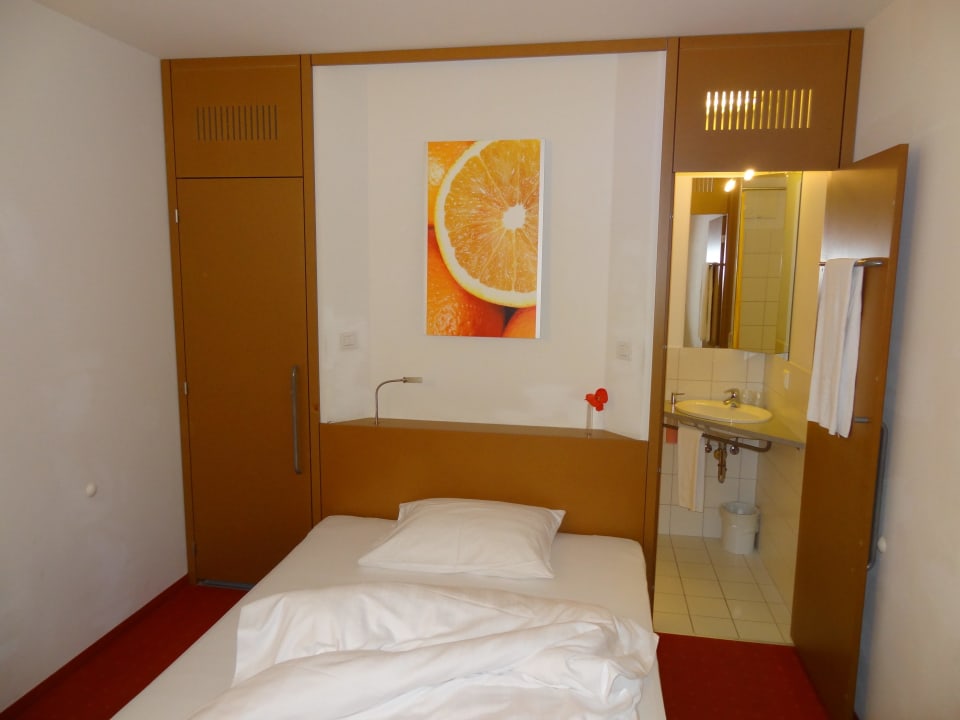 Zimmer Hotel Orange Wings Wiener Neustadt