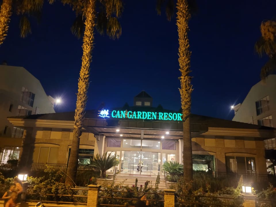 Lobby Can Garden Resort