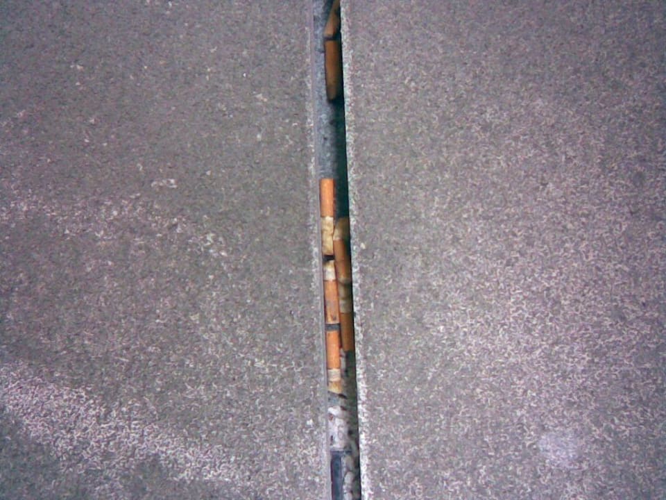 Balkon All In Red Thermenhotel