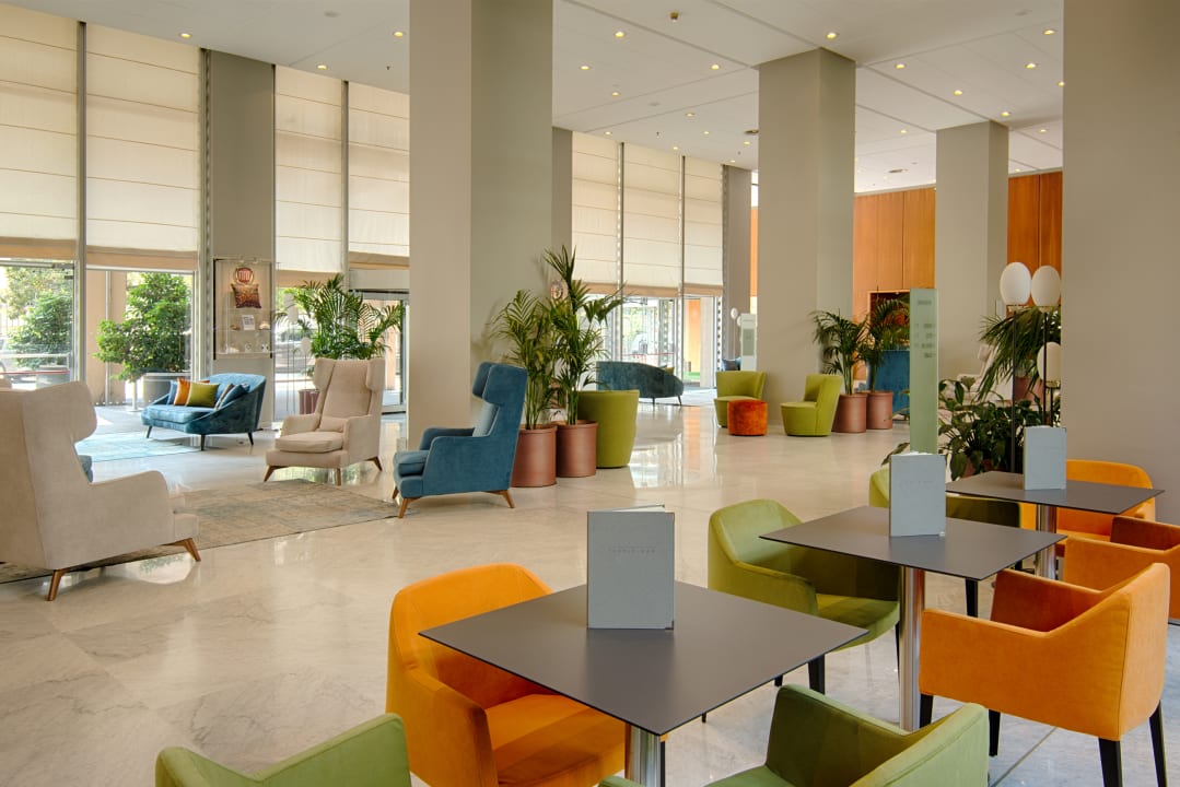 Lobby NH Torino Lingotto Congress