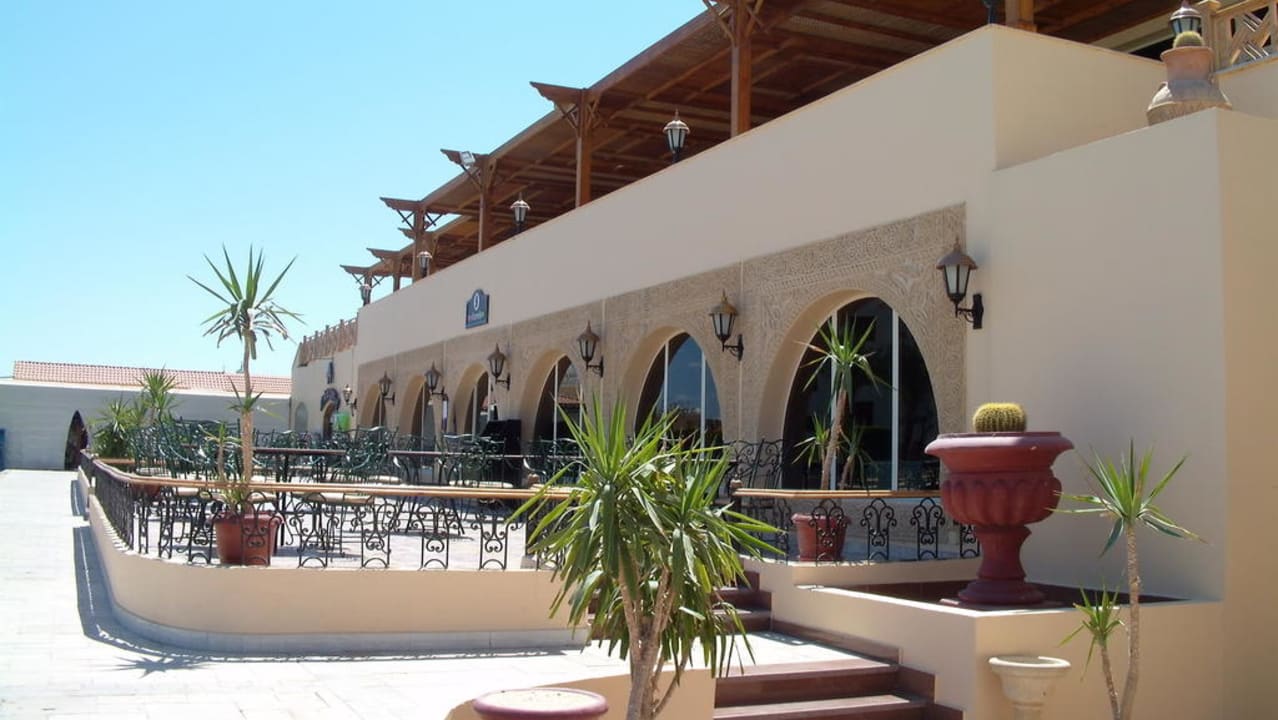 Don Camelo Restaurant Terrasse aussen Pickalbatros Dana Beach Resort - Hurghada