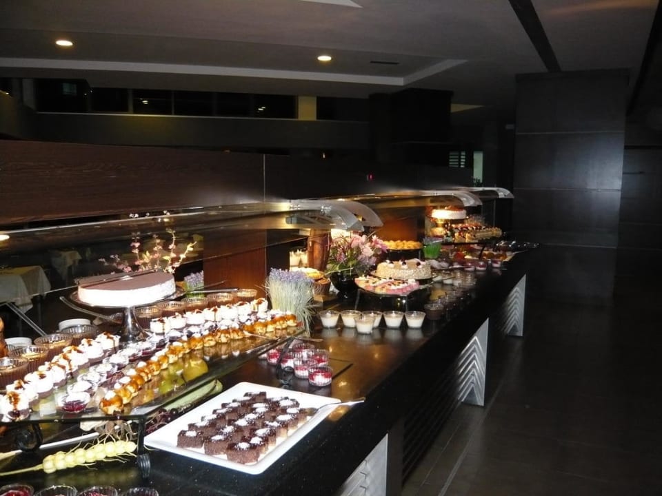 Restaurant Buffet Limak Lara Deluxe Hotel & Resort
