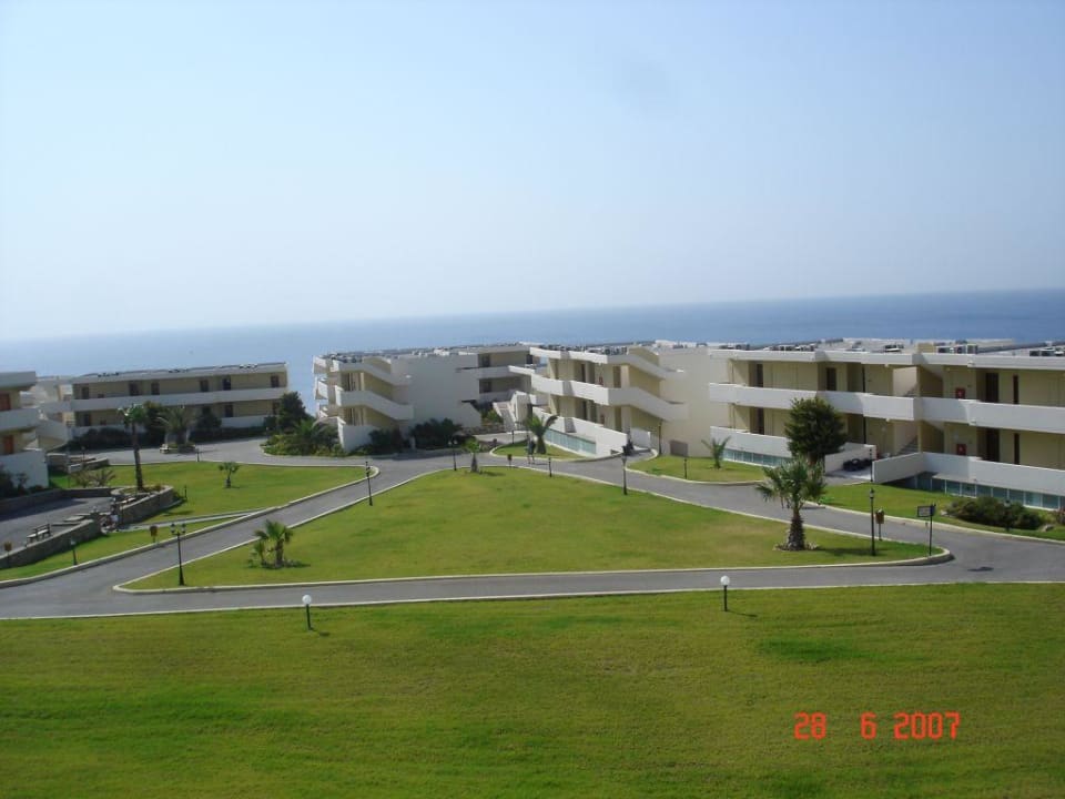 Aussenanlage Hotel Kalithea Mare Palace