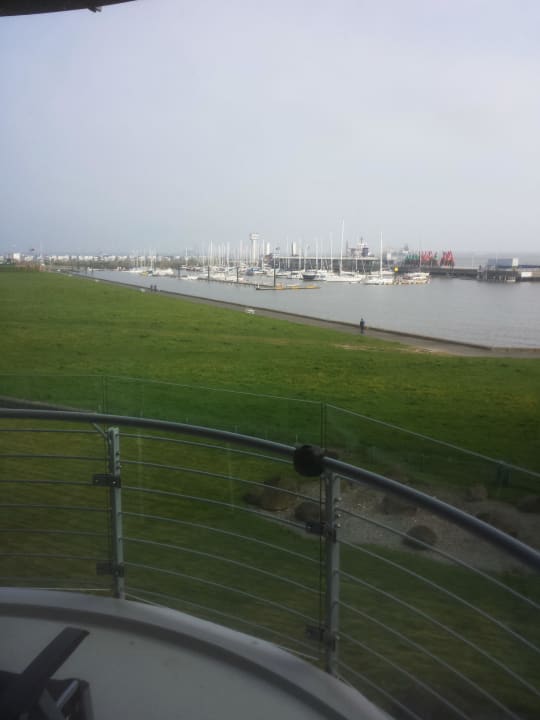 Blick auf den Yachthafen Haus Residenz am Yachthafen Hamer Ferienappartements