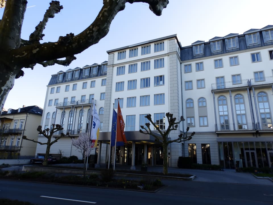 Außenansicht Steigenberger Hotel Bad Homburg
