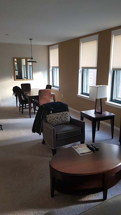Zimmer Oakwood Boston Apartment