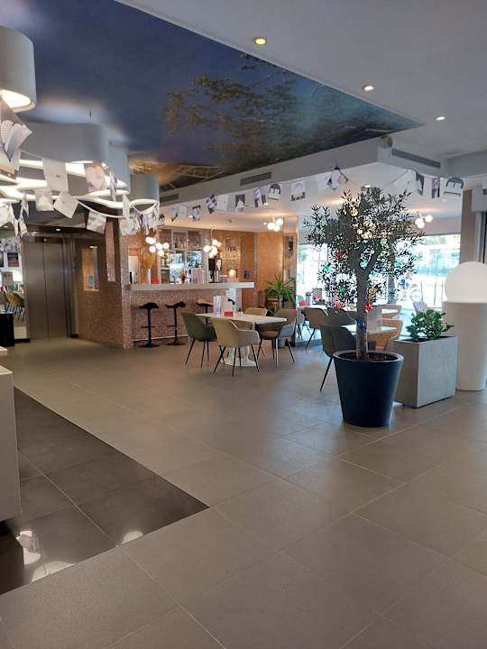 Lobby Hotel Mercure Paris Porte de Versailles Vaugirard