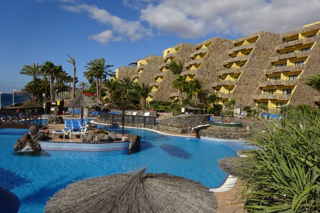 Jedes Zimmer meerseitig BlueBay Beach Club