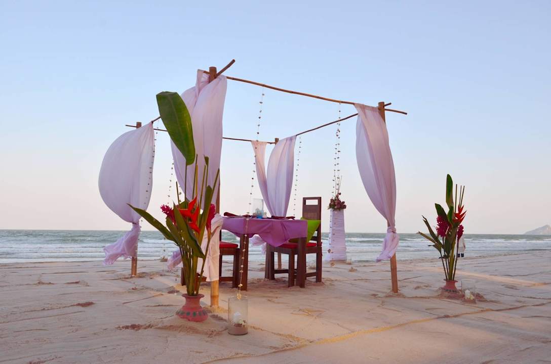 Private Beach BBQ Laksasubha Hua Hin