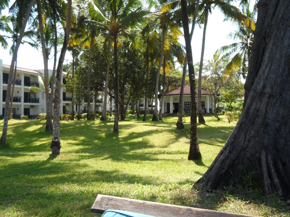 Garten Diani Sea Resort
