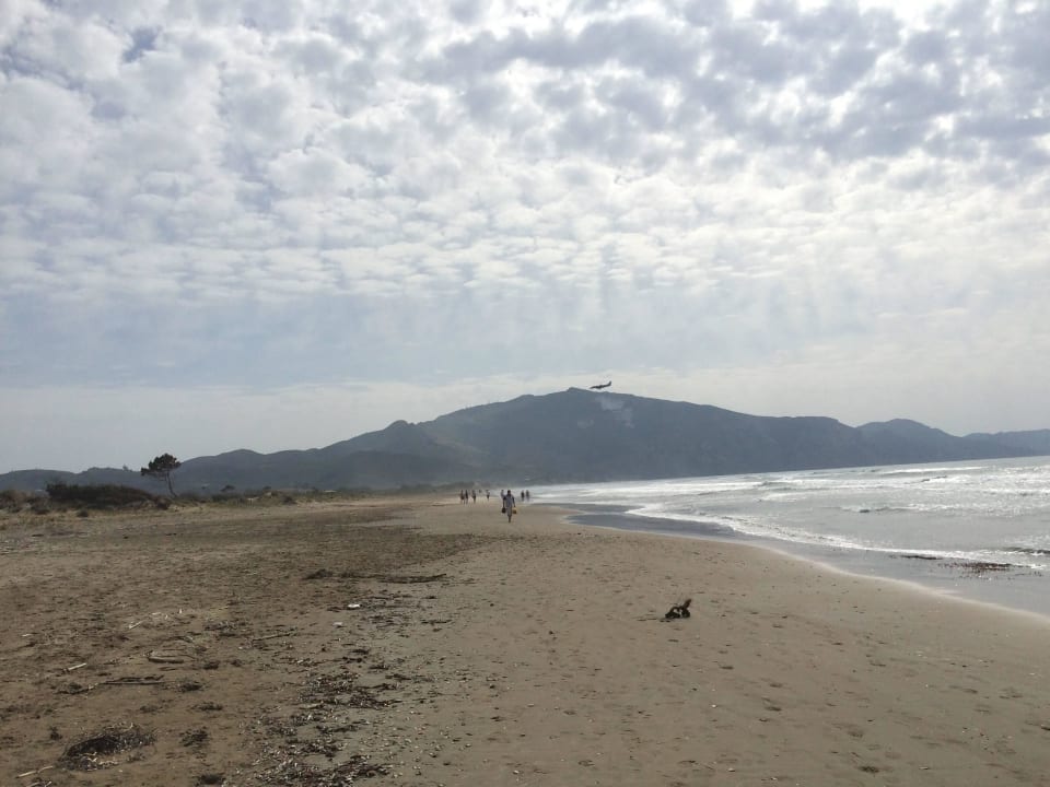 Morgenstimmung am Strand Domes Aulūs Zante, Autograph Collection