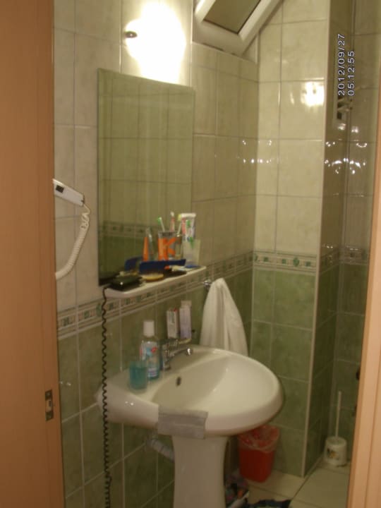 Badzimmer Club Turtas Beach Hotel