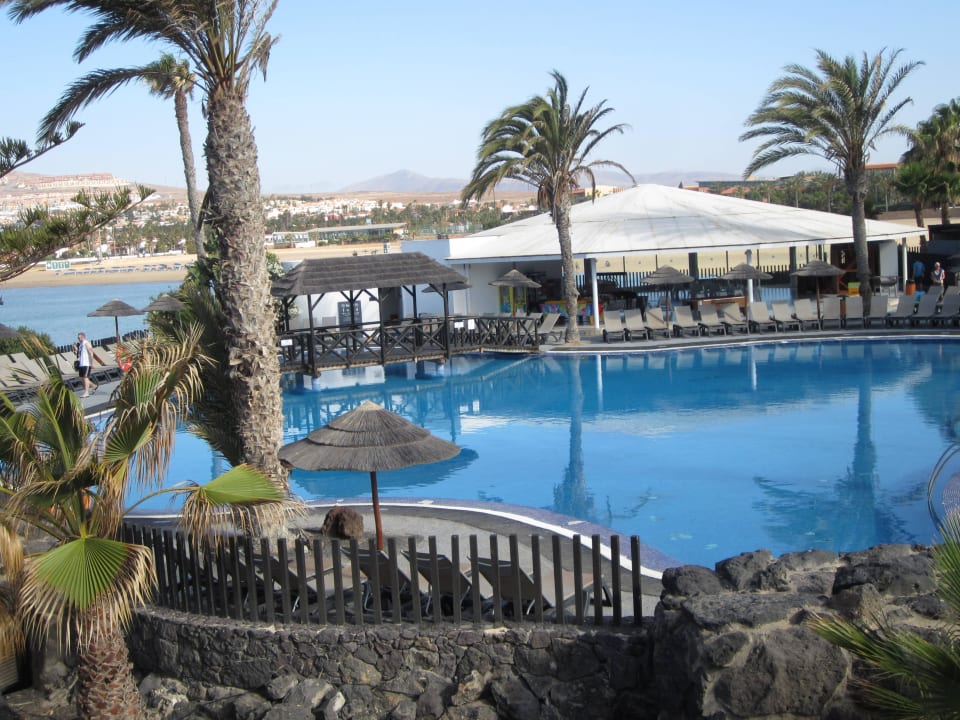Der Pool hat seine besten Tage schon gesehen Barceló Fuerteventura Castillo