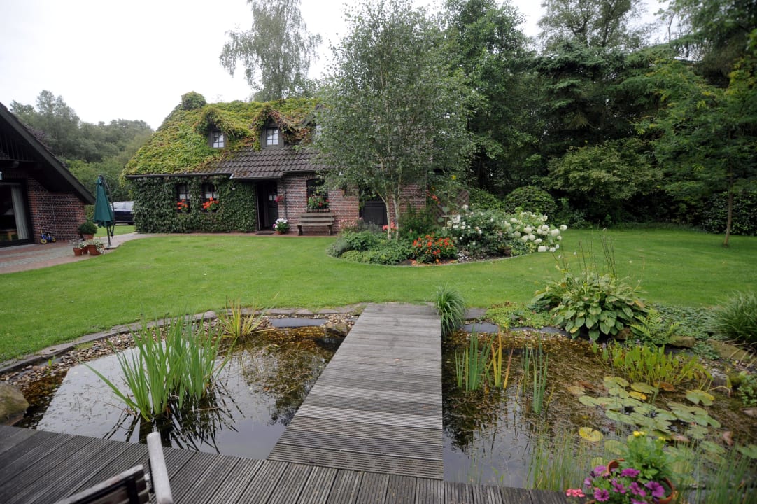 Blick in den Garten Ferienhaus Wolfsmeer