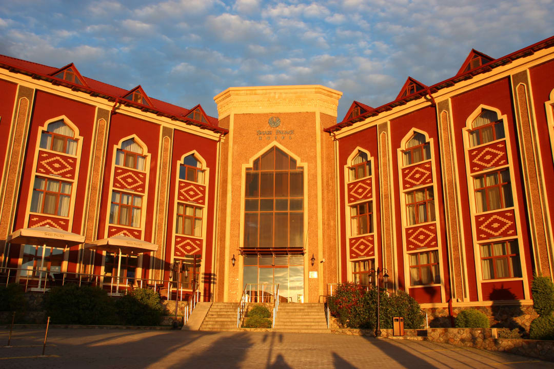 Außenansicht Hotel Sheki Palace