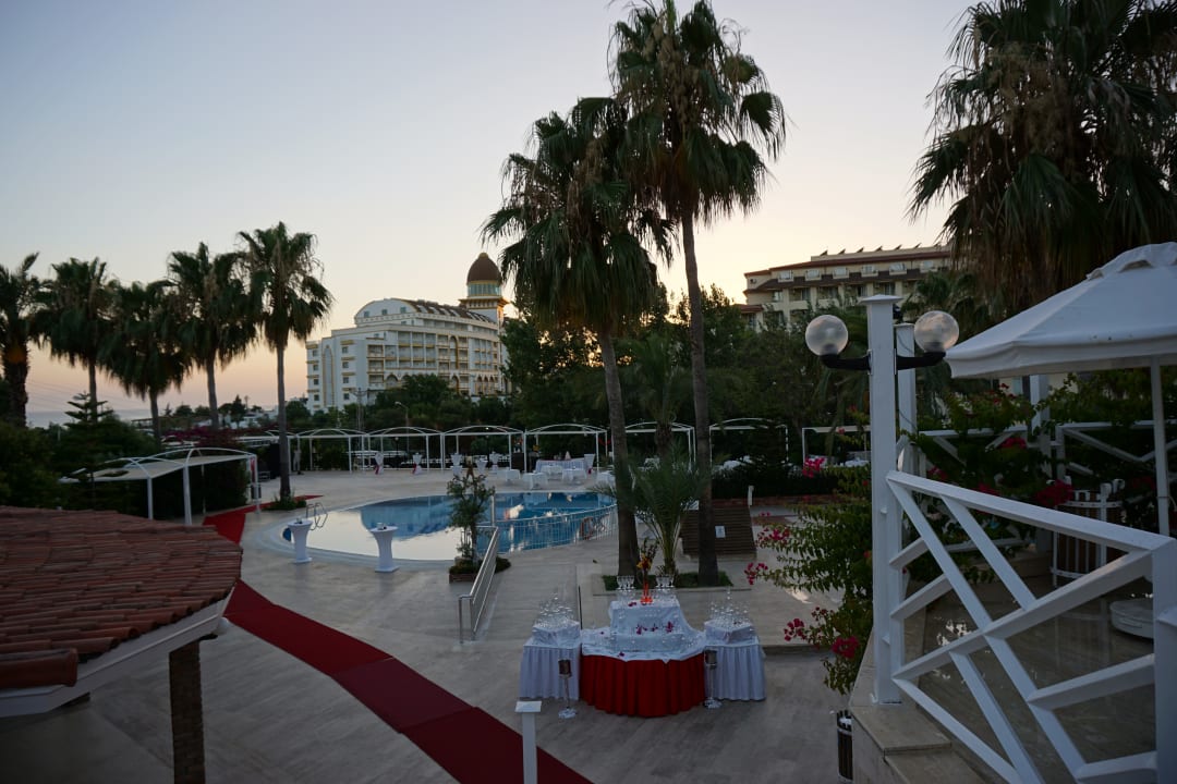 Pool Seaden Corolla Hotel
