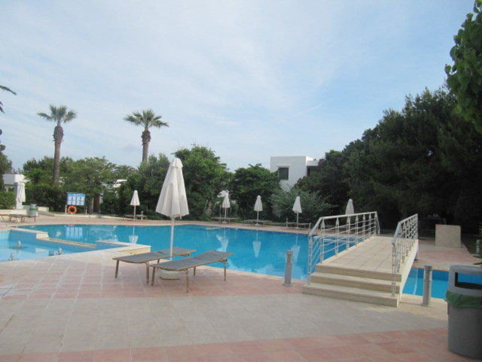 Basen Caravia Beach Hotel