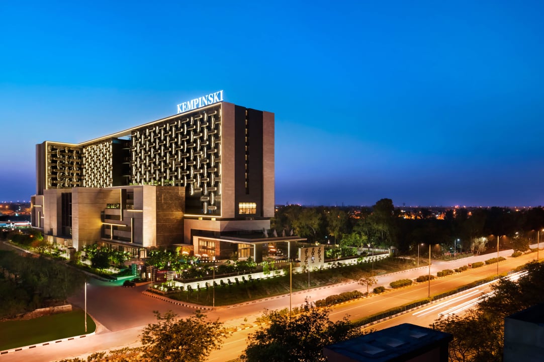 Facade The Leela Ambience Convention Hotel Delhi