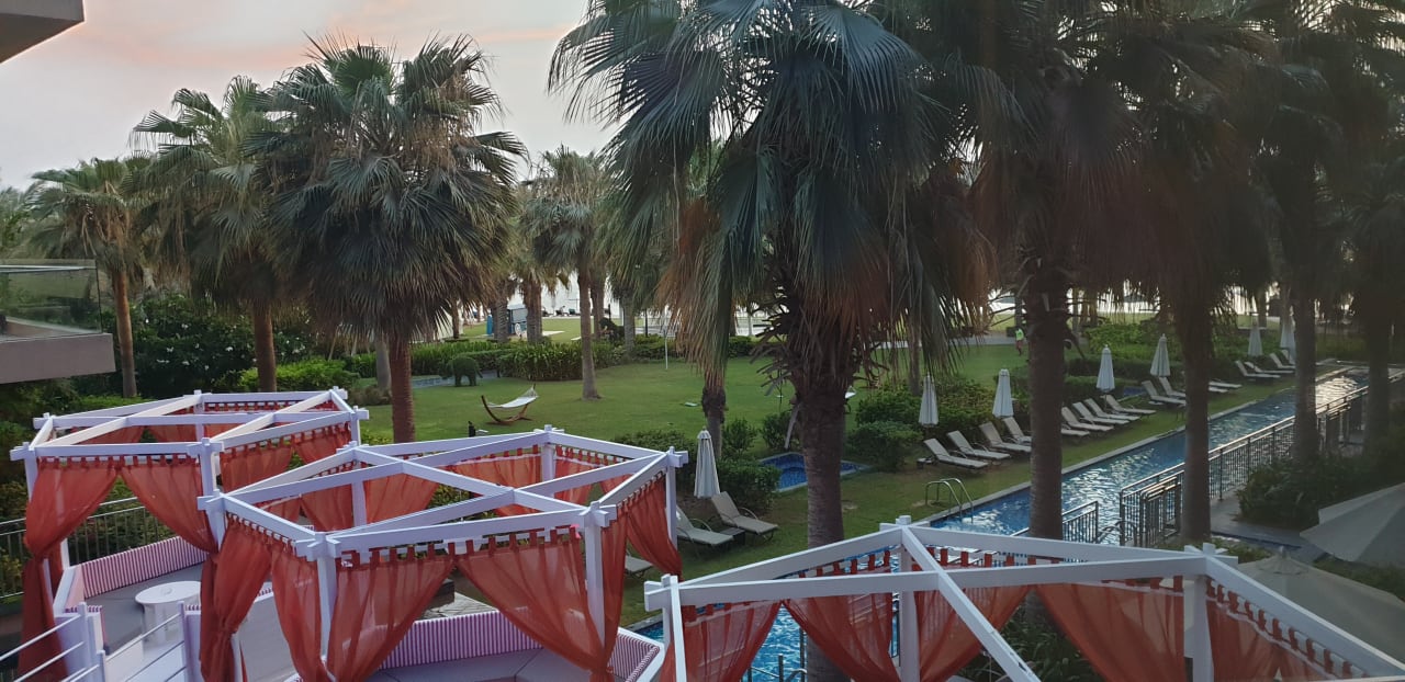 Gartenanlage Rixos The Palm Hotel & Suites