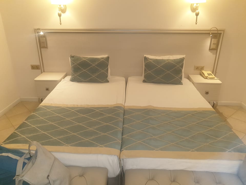 Zimmer Starlight Resort Hotel