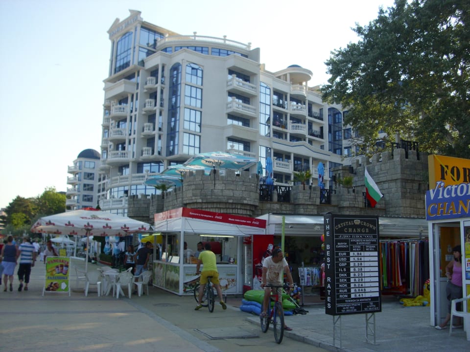 Ausflug Effect Grand Victoria Hotel