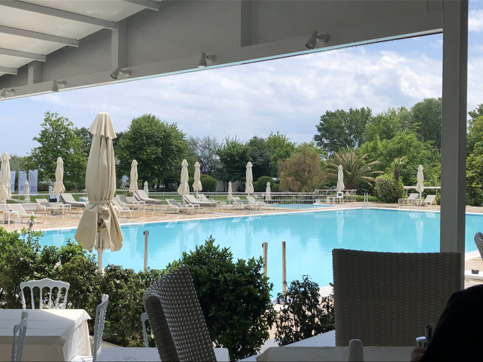 Pool Olympian Bay Grand Resort