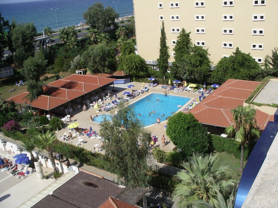 Blick zum Blue Fish rüber Club Hotel Mirabell