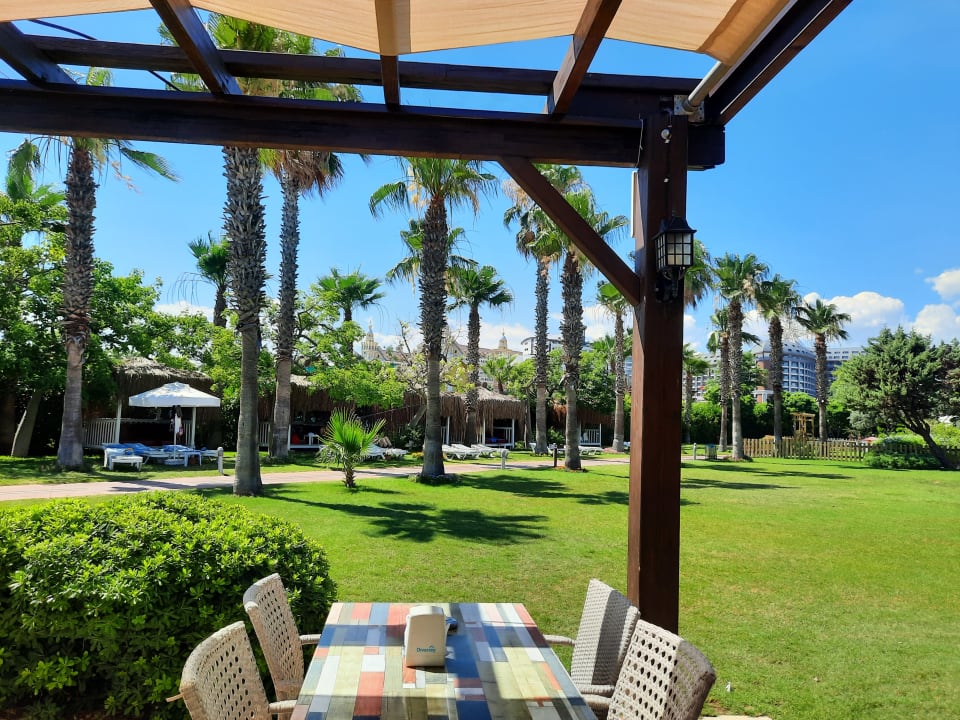 Gartenanlage Saturn Palace Resort Hotel