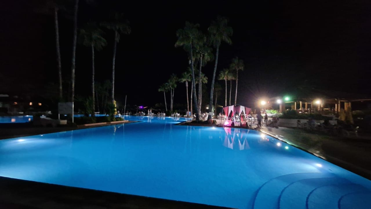 Pool Sahara Beach Aquapark & Resort