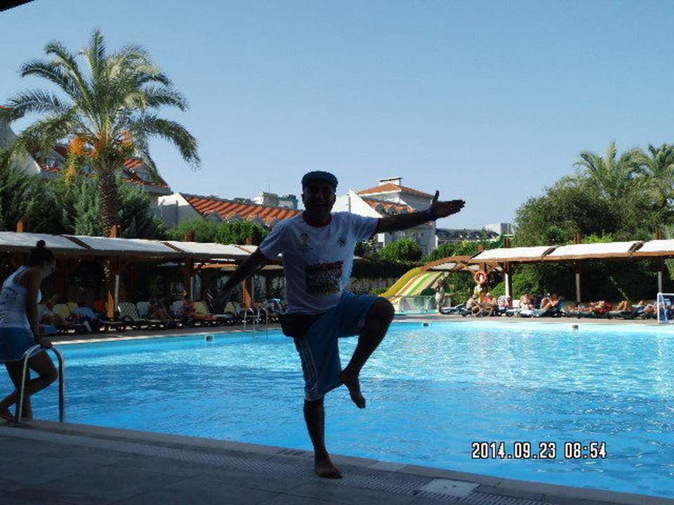 Super Moses Side Breeze Hotel