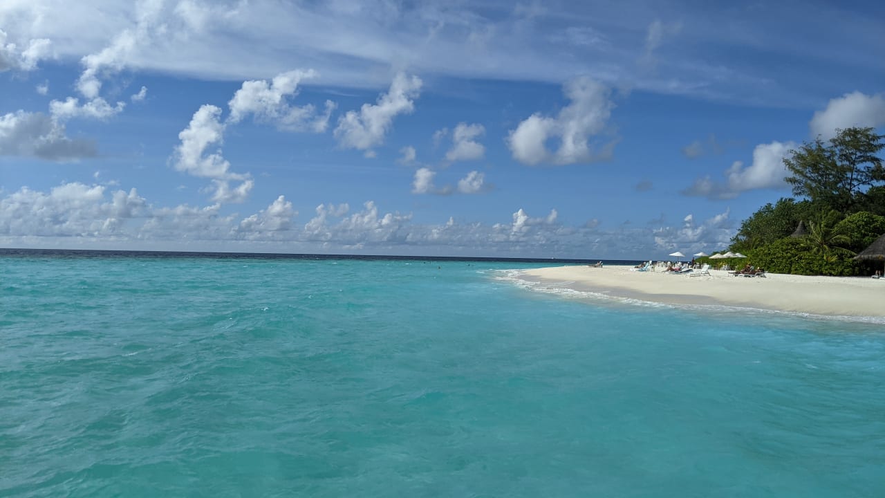 Strand Thulhagiri Island Resort