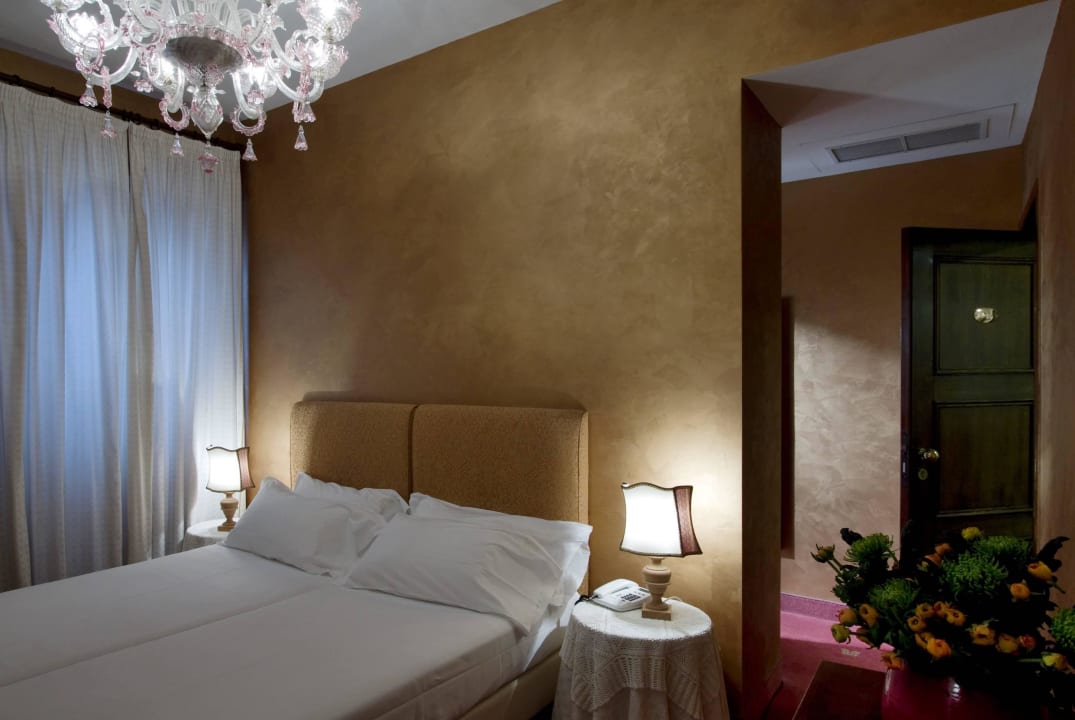 Standardzimmer Hotel Columbia