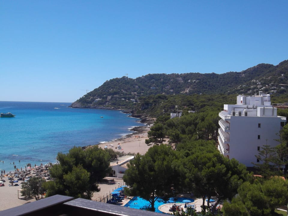 Strand und Blick auf Costa KCanyamel Universal Hotel Castell Royal