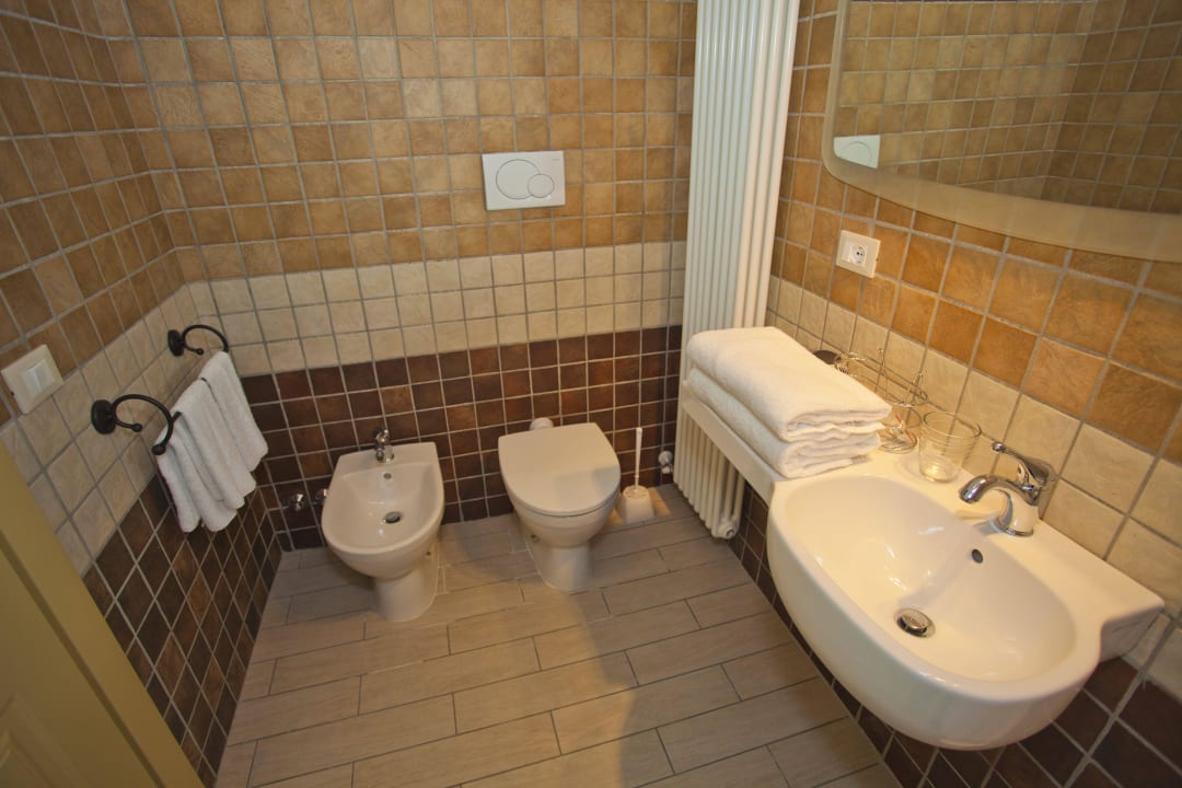 Il bagno della camera Limone B&B I Frutteti