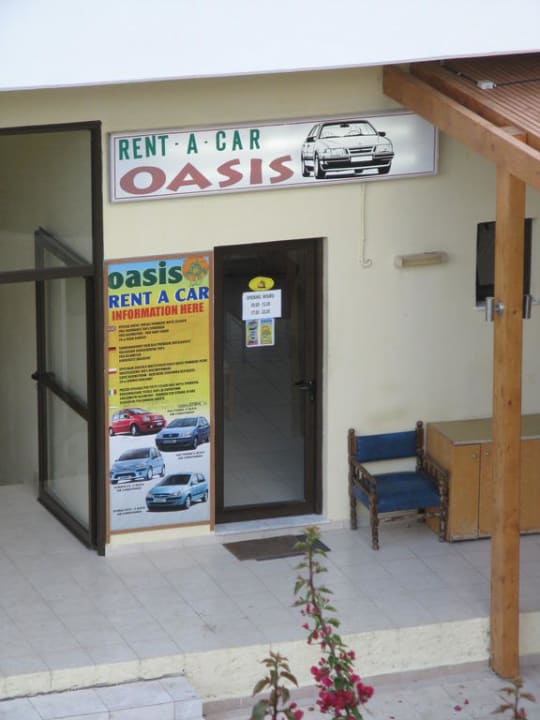 Wypożyczalnia samochodów przy hotelu Lindos Imperial Resort & Spa