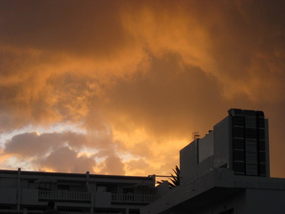 Sonne - Regenwolkengemisch allsun Hotel Los Hibiscos