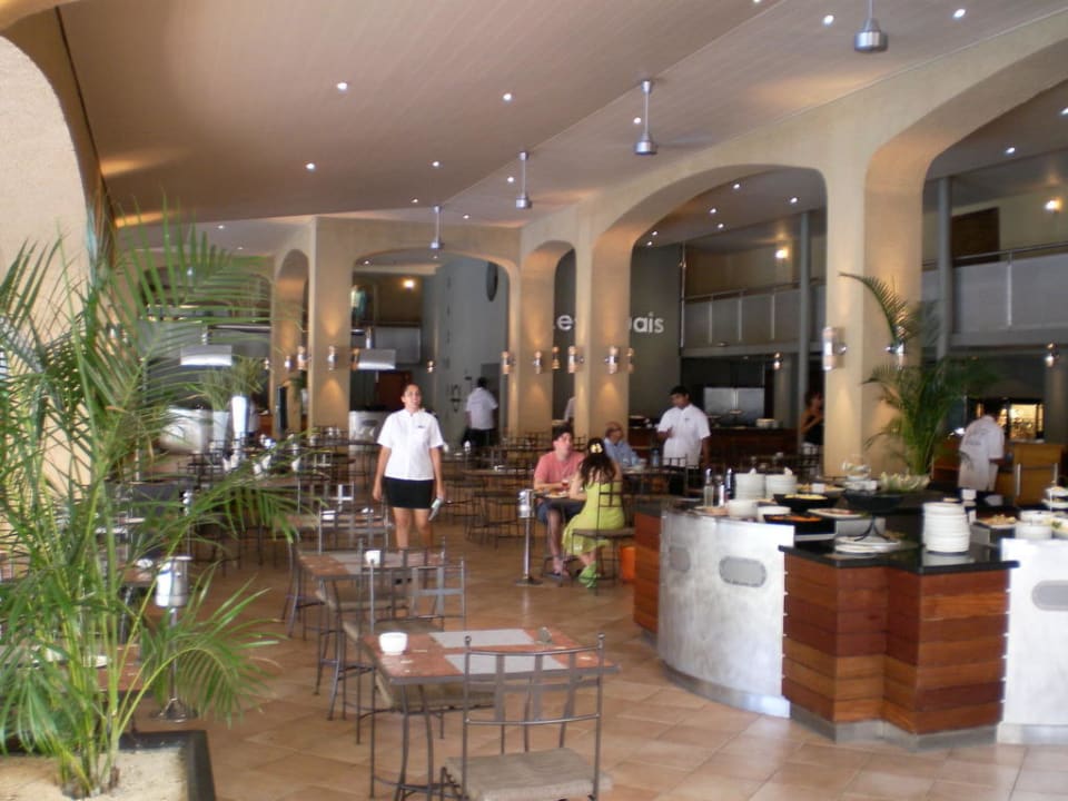 Vorspeisen und Salatbar Mauricia Beachcomber Resort & Spa