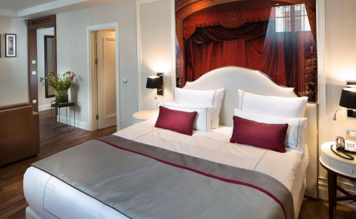 Duplex Suite TITANIC Gendarmenmarkt Berlin