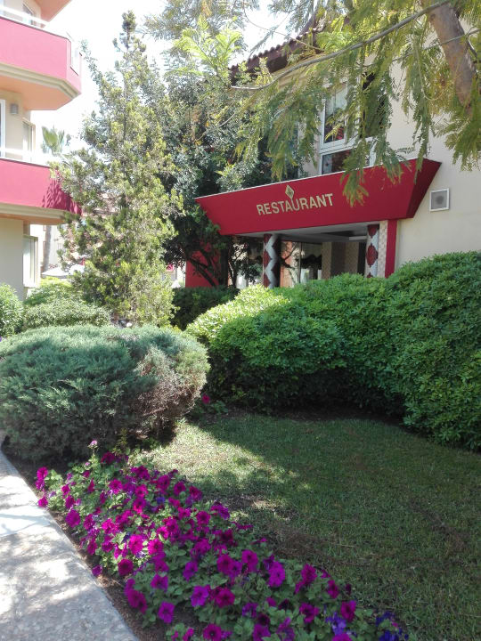 Gartenanlage Hotel Orfeus Park