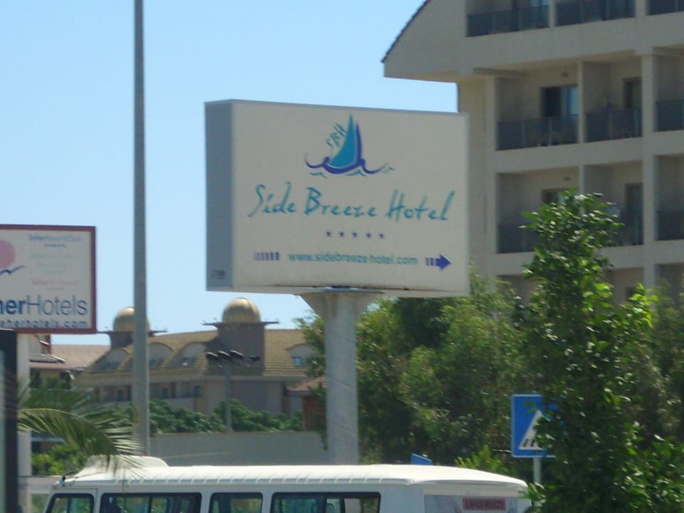 Zum Hotel gehts hier lang... Side Breeze Hotel