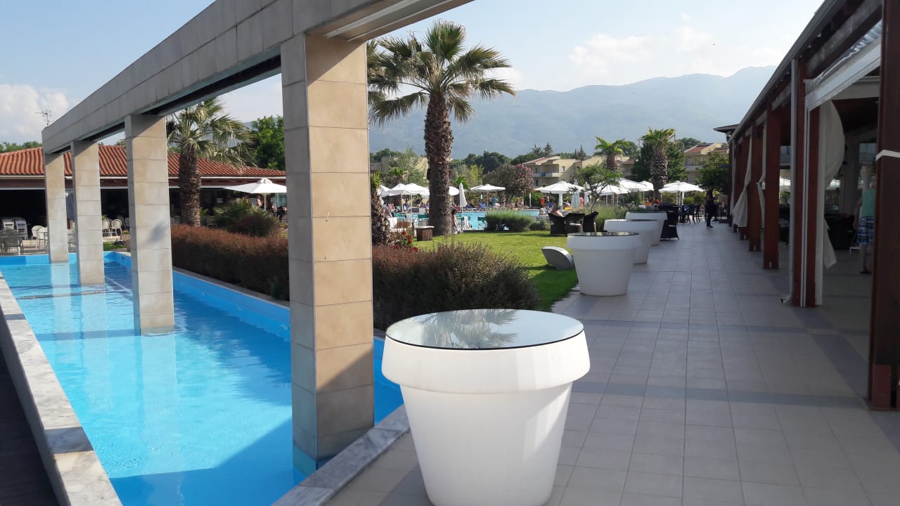 Gartenanlage alltoura Club Hotel Poseidon Palace