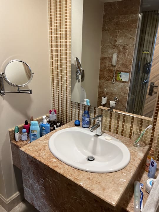 Zimmer Melas Resort Hotel